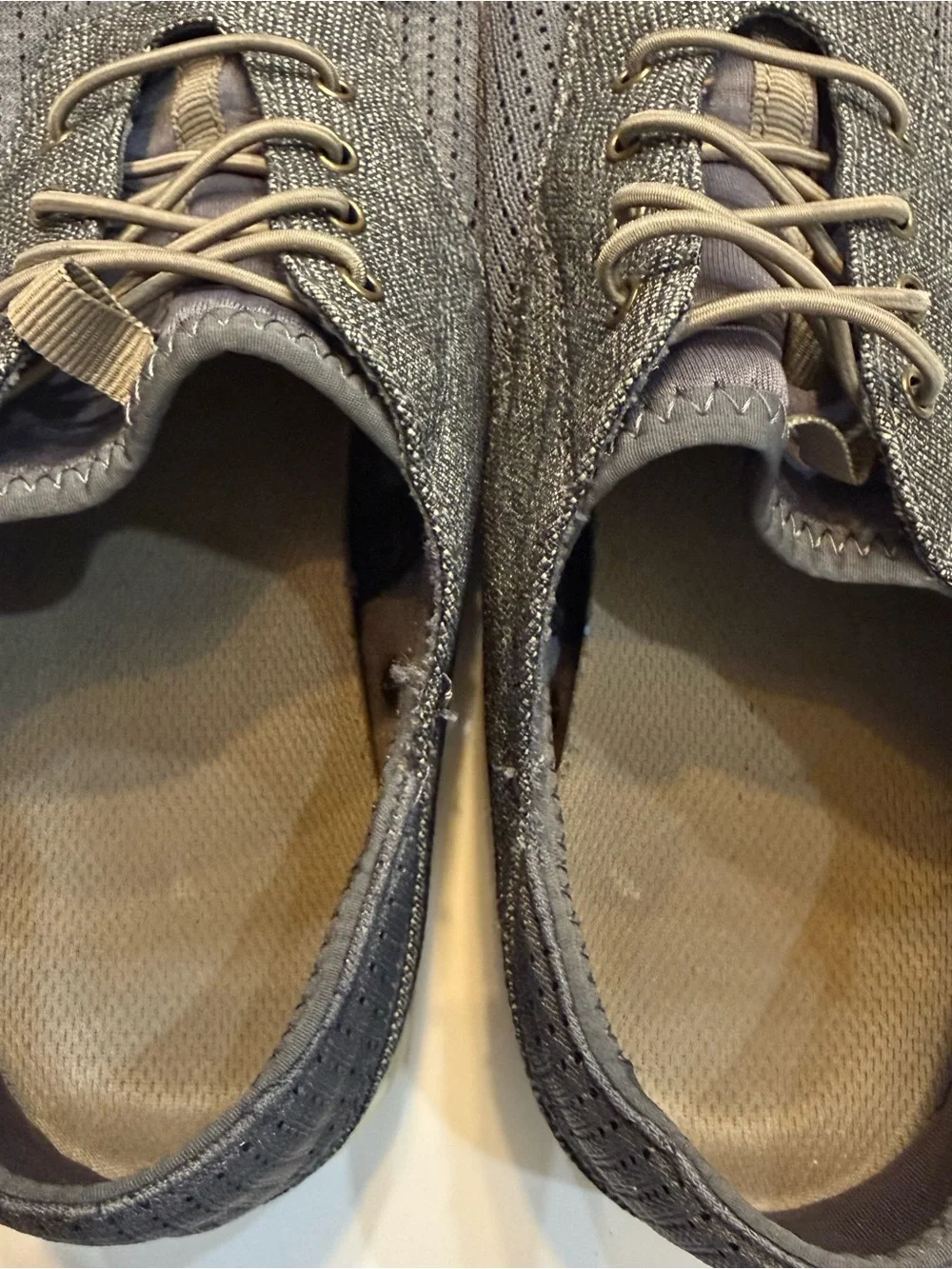 OluKai Nohea Moku Mens Sneaker Shoes Dark Gray Textile Lace Up Comfort Size M8.5